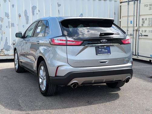 ICONIC SILVER 2020 Ford Edge Titanium