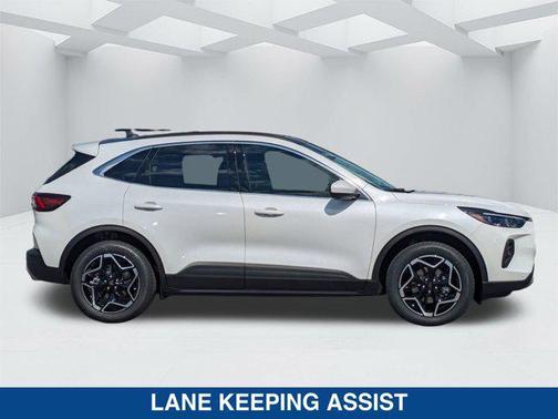 2026 Ford Escape Platinum