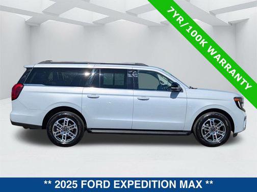 2025 Ford Expedition Max Active 4x4