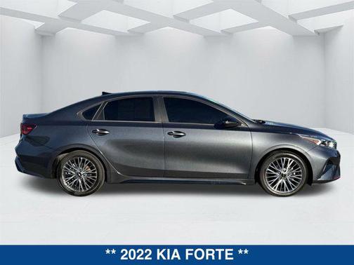 2022 Kia Forte GT-Line
