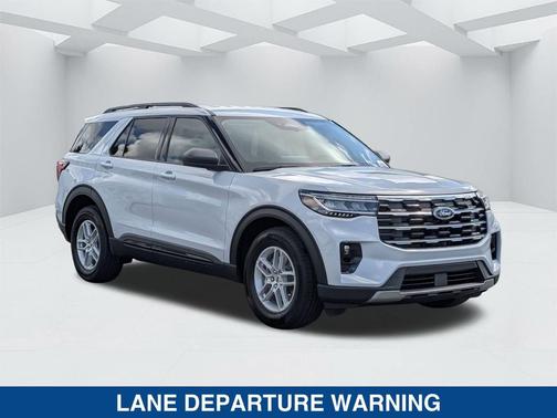 SPACE WHITE METALLIC 2026 Ford Explorer Active w/200A Pkg