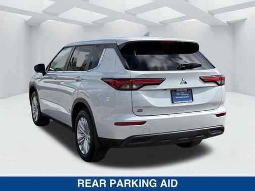 2022 Mitsubishi Outlander ES 2.5 2WD