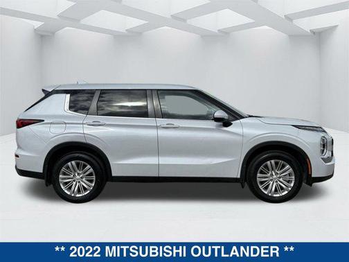 2022 Mitsubishi Outlander ES 2.5 2WD