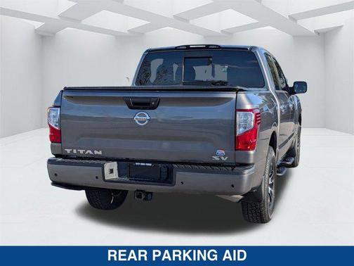 2021 Nissan Titan SV