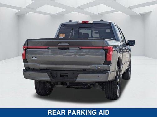 2025 Ford F-150 Lightning Platinum