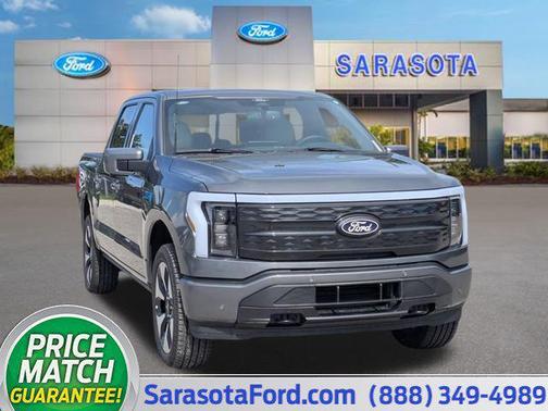 2025 Ford F-150 Lightning Platinum