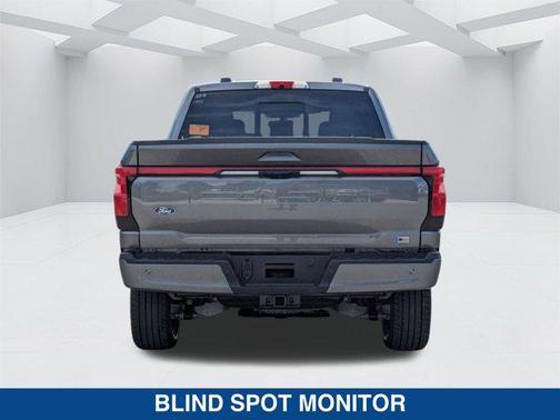 2025 Ford F-150 Lightning Platinum