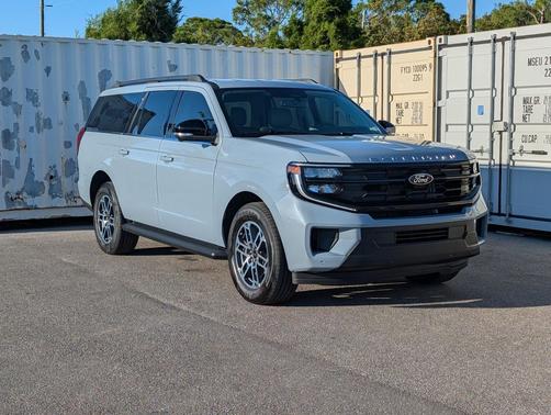 GLACIER GRAY MET TRI-COAT 2026 Ford Expedition Max Active 4x2