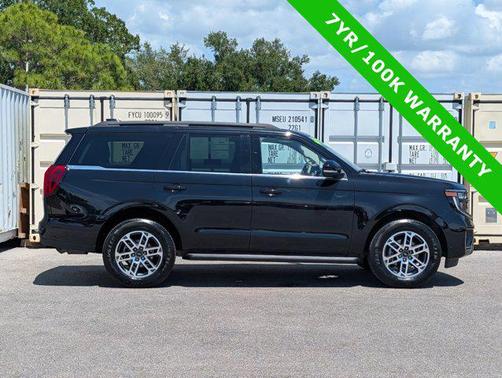 AGATE BLACK METALLIC 2025 Ford Expedition Active