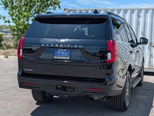 AGATE BLACK METALLIC 2025 Ford Expedition Active