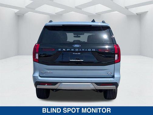 GLACIER GRAY MET TRI-COAT 2026 Ford Expedition Max Platinum