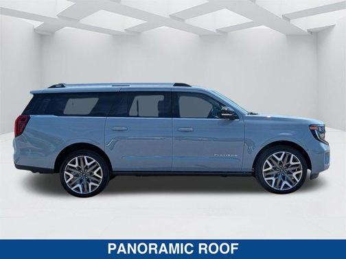 GLACIER GRAY MET TRI-COAT 2026 Ford Expedition Max Platinum