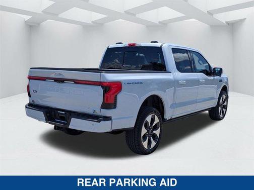 2025 Ford F-150 Lightning Platinum