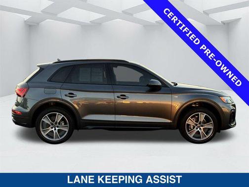 2025 Audi Q5 45 S line Premium