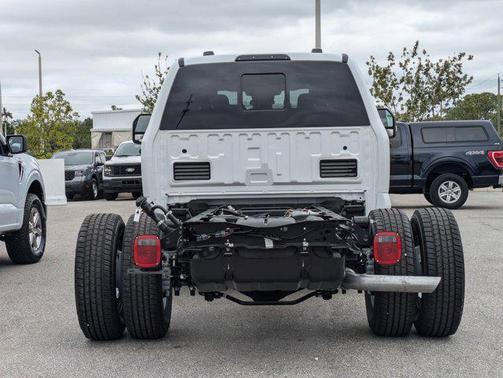 2025 Ford F-350 XL