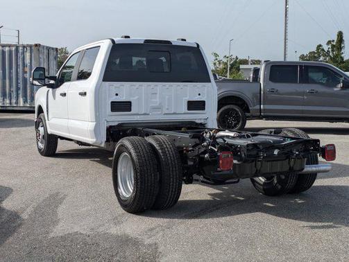 2025 Ford F-350 XL