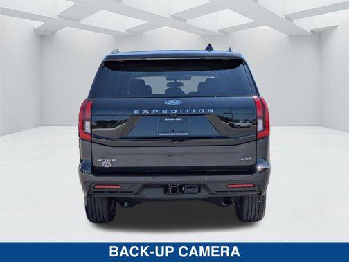 2025 Ford Expedition Max Active 4x2