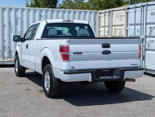 OXFORD WHITE 2014 Ford F-150 STX