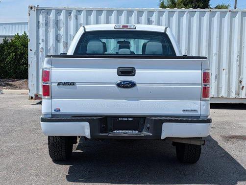 OXFORD WHITE 2014 Ford F-150 STX