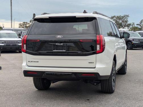 2025 Ford Expedition Max Platinum