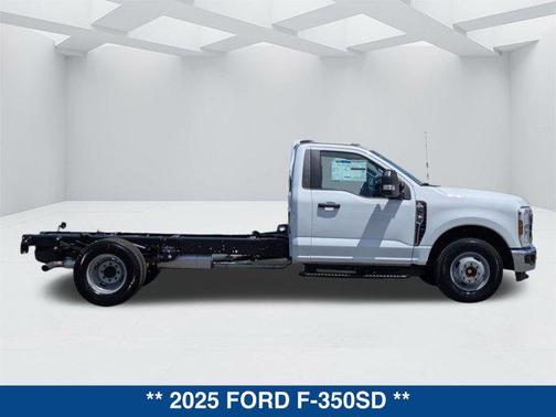 2025 Ford F-350 XL