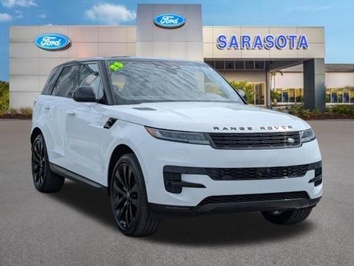 Fuji White 2025 Land Rover Range Rover Sport SE