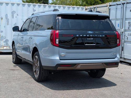 Glacier Gray Metallic Tri-Coat 2026 Ford Expedition Max King Ranch