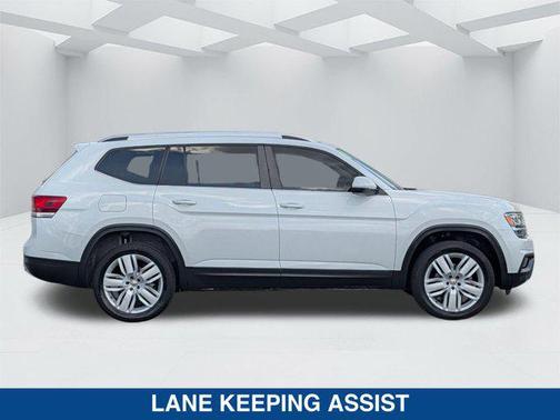 Pure White 2019 Volkswagen Atlas 3.6L SE w/Technology