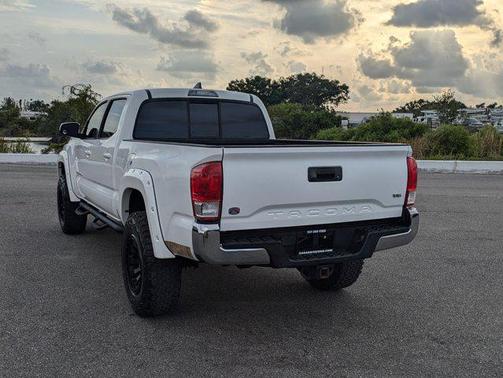 2016 Toyota Tacoma SR5