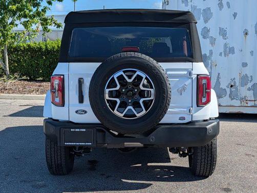 OXFORD WHITE 2026 Ford Bronco Outer Banks