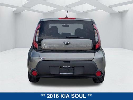 2016 Kia Soul Base
