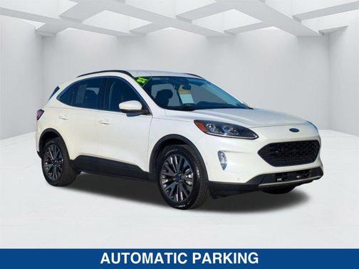 2021 Ford Escape Titanium