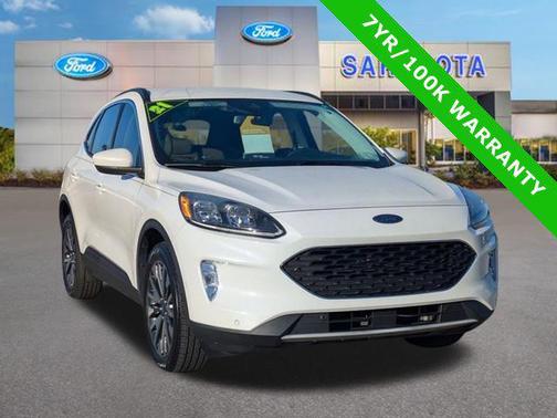 2021 Ford Escape Titanium