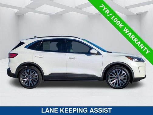 2021 Ford Escape Titanium