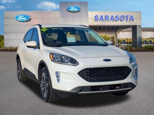 2021 Ford Escape Titanium