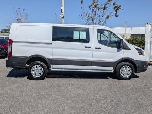 OXFORD WHITE 2024 Ford Transit-250 Base
