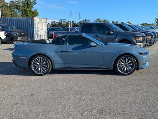 2025 Ford Mustang EcoBoost Premium