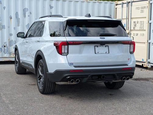 SPACE WHITE METALLIC 2026 Ford Explorer ST