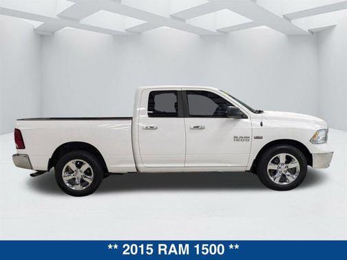 2015 RAM 1500 SLT