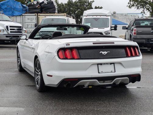 2017 Ford Mustang EcoBoost Premium