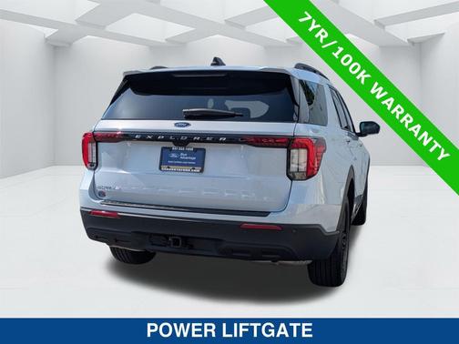 Space White Metallic 2025 Ford Explorer Active