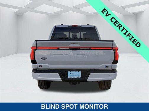 2025 Ford F-150 Lightning Platinum