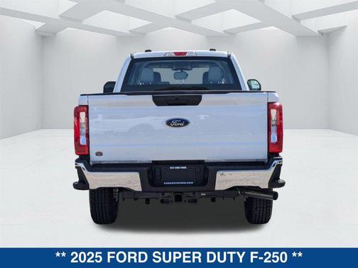 2025 Ford F-250 XL