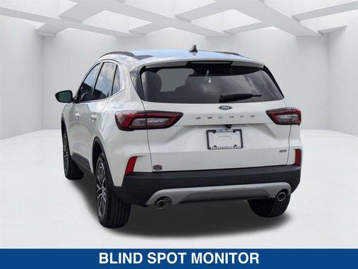 2025 Ford Escape Base