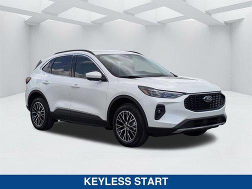 2025 Ford Escape Base