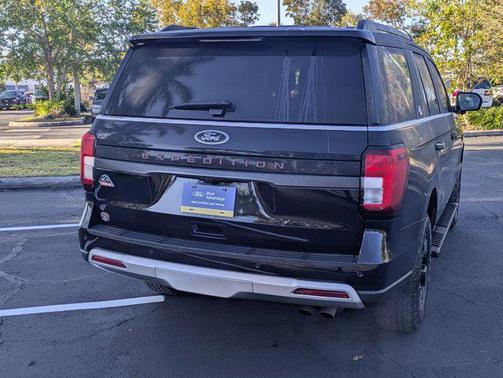 AGATE BLACK METALLIC 2024 Ford Expedition Timberline