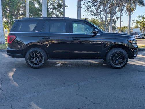 AGATE BLACK METALLIC 2024 Ford Expedition Timberline