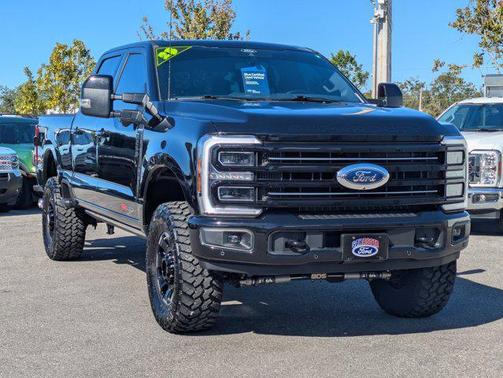2025 Ford F-250 Platinum
