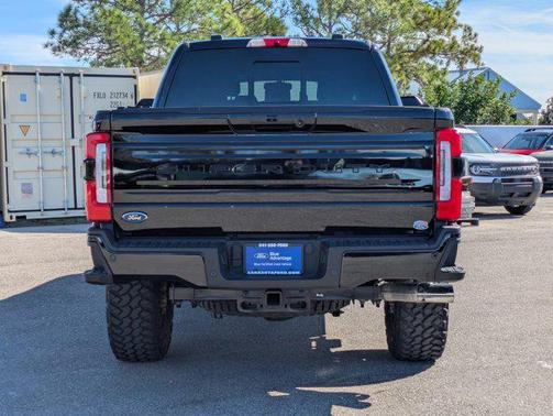 2025 Ford F-250 Platinum