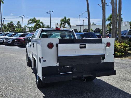 2020 Ford Ranger XL (PickUp Box Delete)